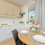 Apartman Nowy Swiat Stylish, Seaside With Balcony & Parking By Renters Puck