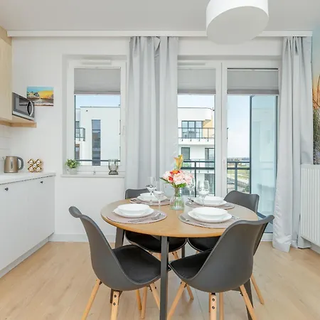 Nowy Swiat Stylish, Seaside With Balcony & Parking By Renters Пуцк