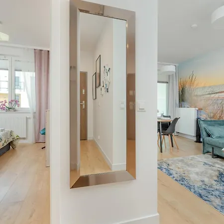 Nowy Swiat Stylish, Seaside With Balcony & Parking By Renters Apartamento Puck