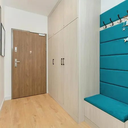 Nowy Swiat Stylish, Seaside With Balcony & Parking By Renters Апартаменты Пуцк