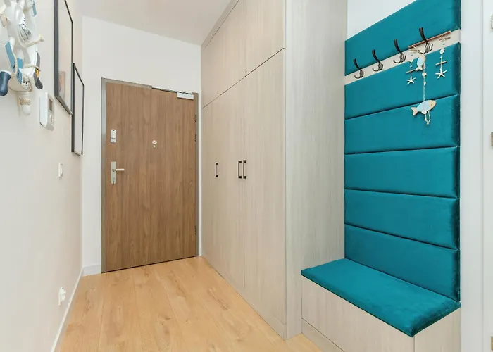 Nowy Swiat Stylish, Seaside With Balcony & Parking By Renters Appartement Puck